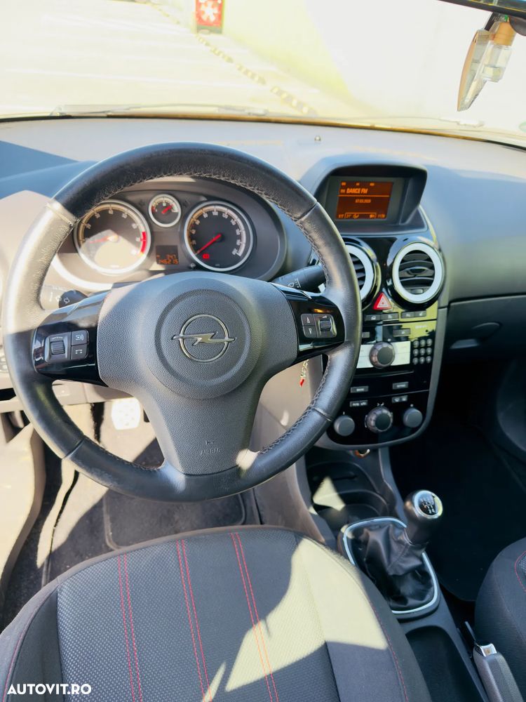 Opel Corsa - 11