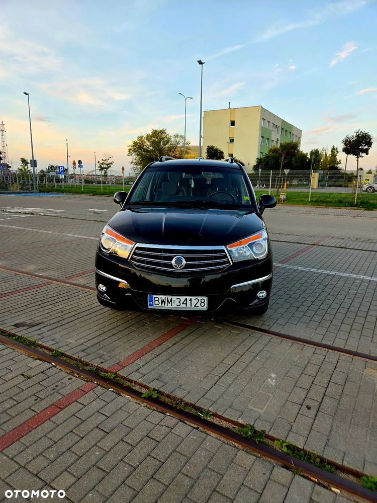 SsangYong/KGM Rodius 200 e-XDi Quartz - 3