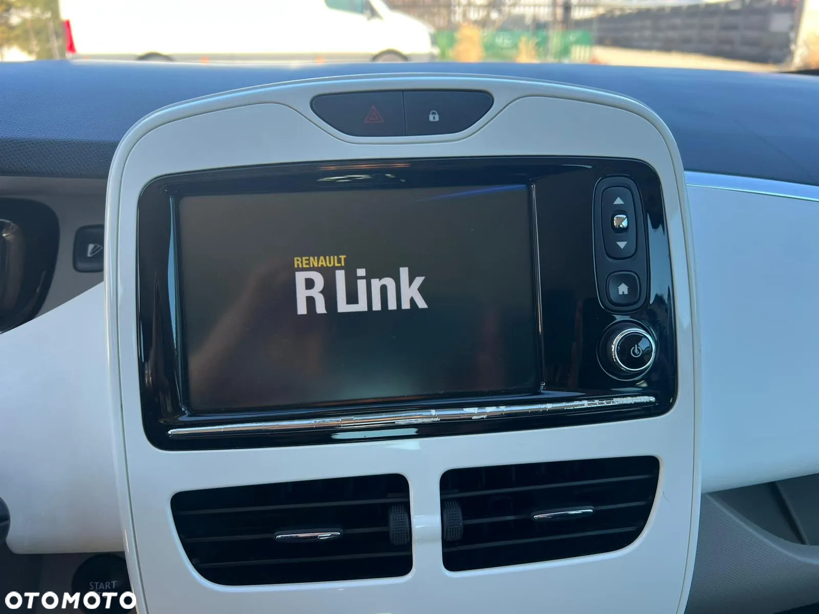 Renault Zoe Intense - 12