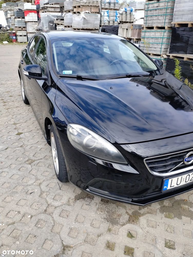 Volvo V40 D3 R-Design Momentum - 8