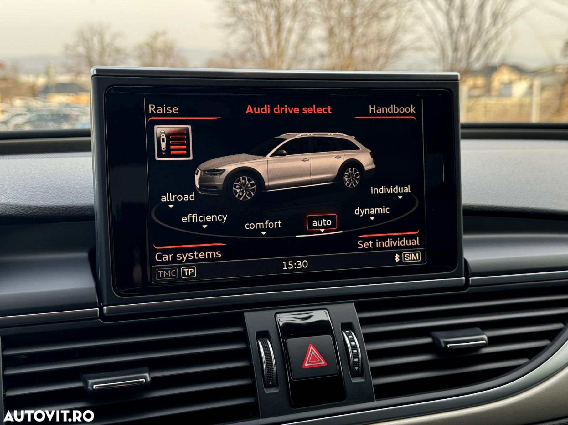 Audi A6 Allroad - 13