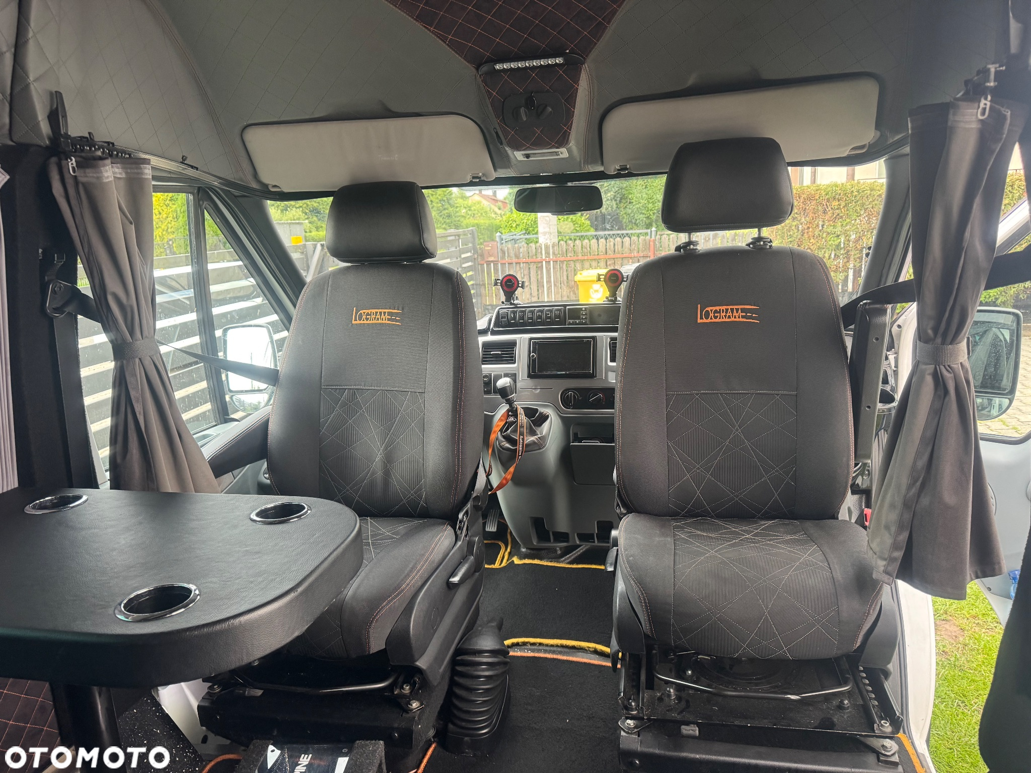 Ford Transit FT 350L Trend - 3