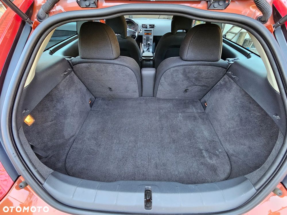 Volvo C30 2.0D - 16