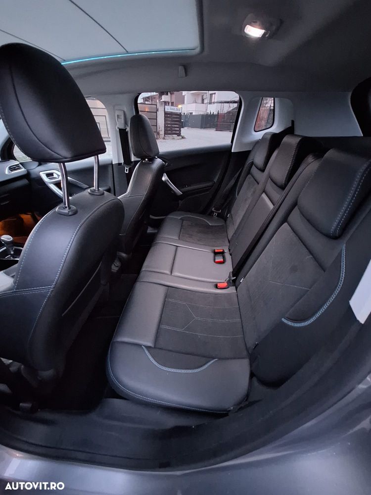 Peugeot 2008 PureTech 110 GPF Stop&Start EAT6 Active - 6