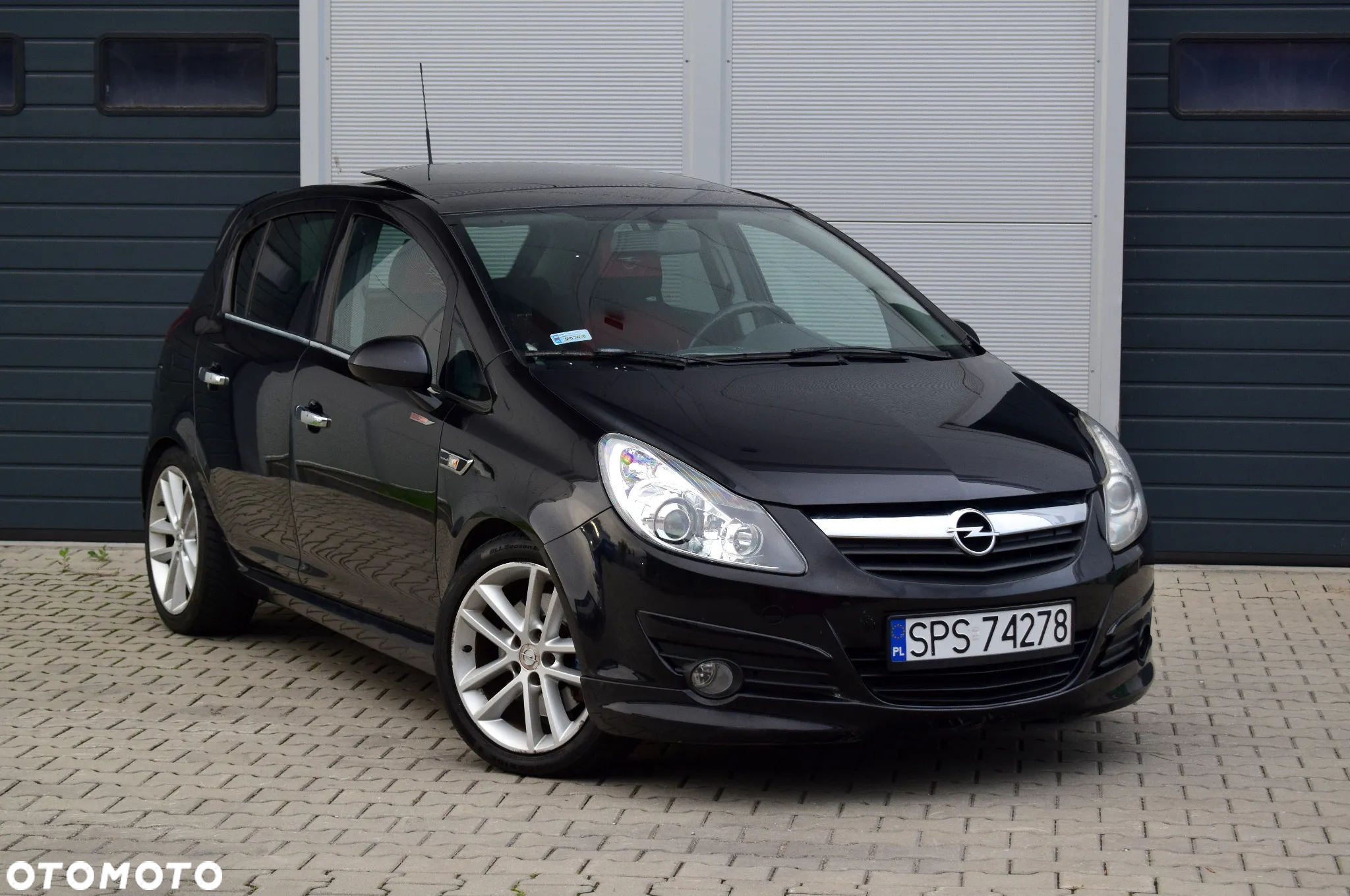 Opel Corsa 1.6 Turbo GSi - 2