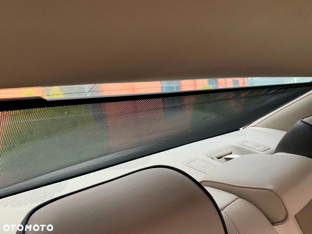 Lancia Thema 3.6 V6 VVT 24V Automatik Executive - 10