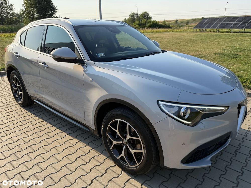Alfa Romeo Stelvio 2.0 Turbo TI Q4 - 4