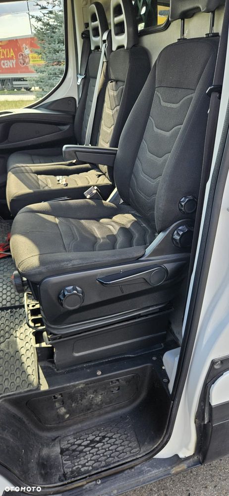 Iveco DAILY - 15