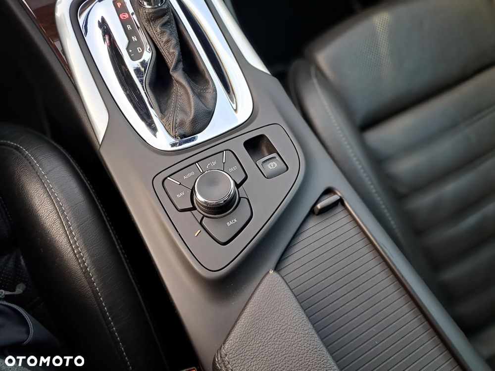 Opel Insignia 2.0 CDTI Automatik Cosmo - 26