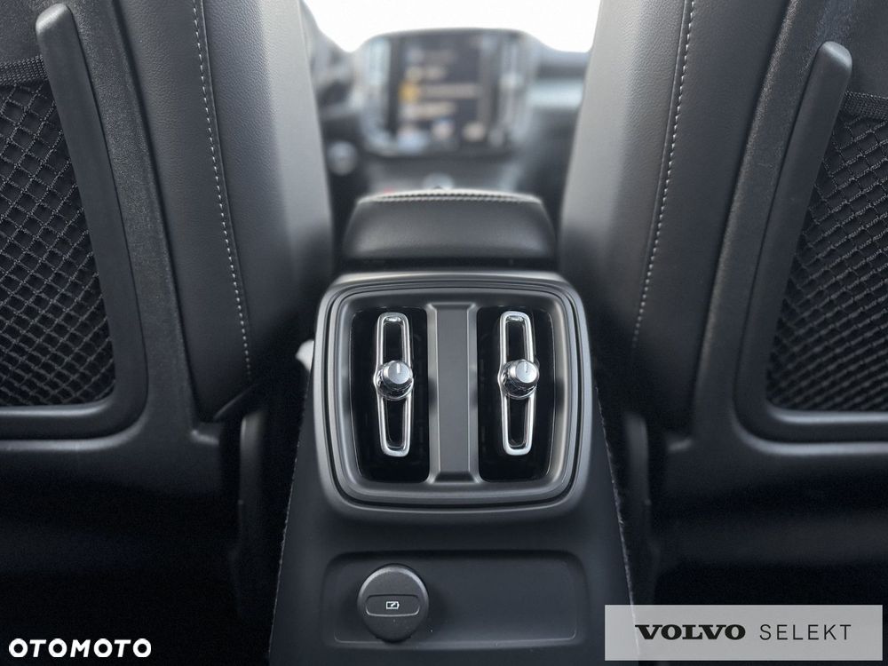 Volvo XC 40 - 21