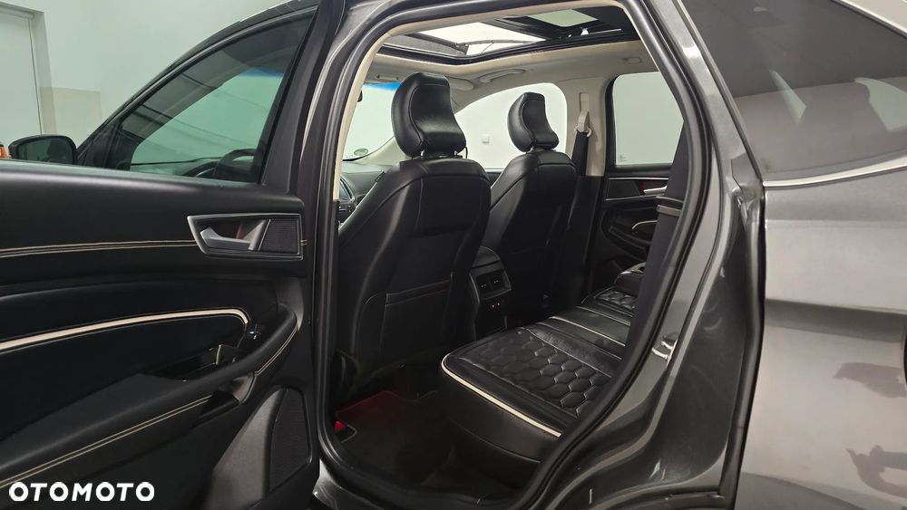 Ford Edge 2.0 EcoBlue Bi-Turbo 4x4 Vignale - 18