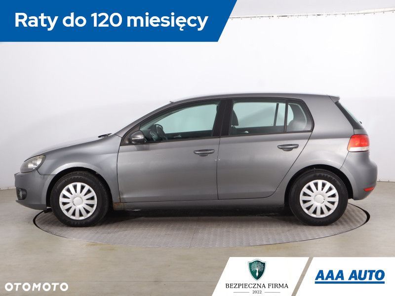 Volkswagen Golf - 4