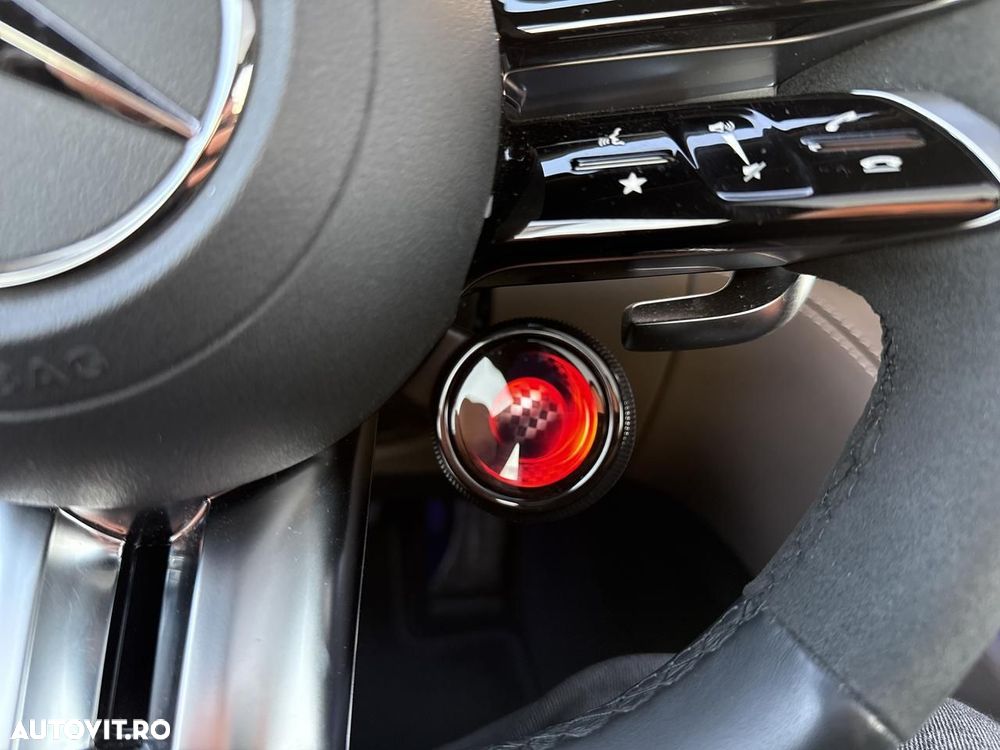 Mercedes-Benz AMG GT Coupe 63 4Matic+ - 17