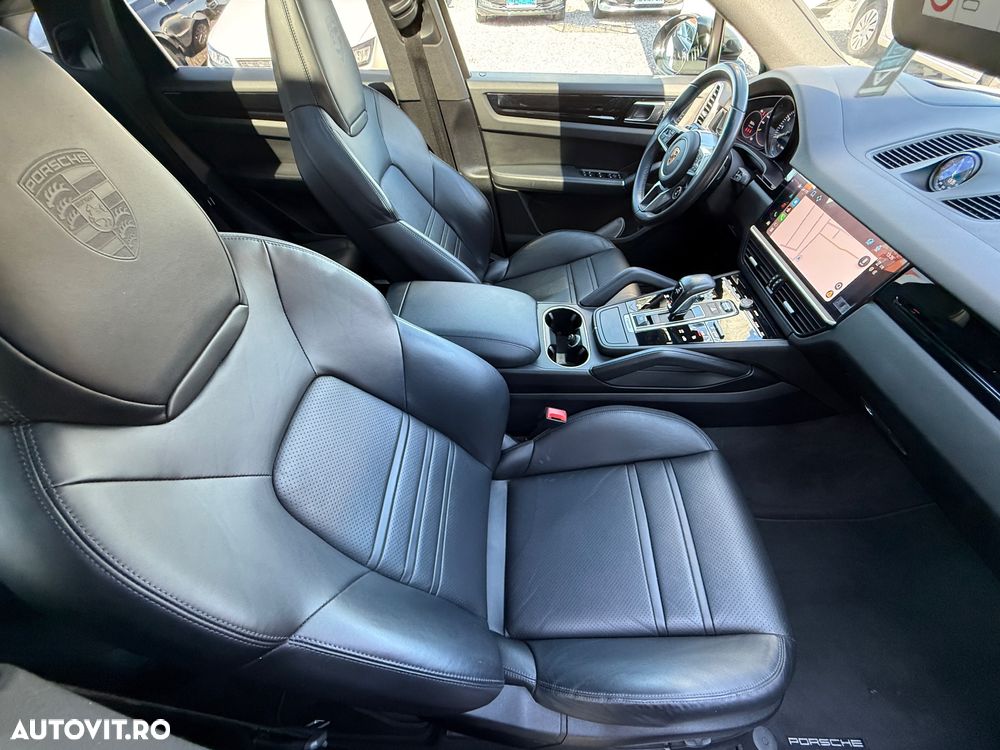 Porsche Cayenne E-Hybrid Tiptronic S Platinum Edition - 18