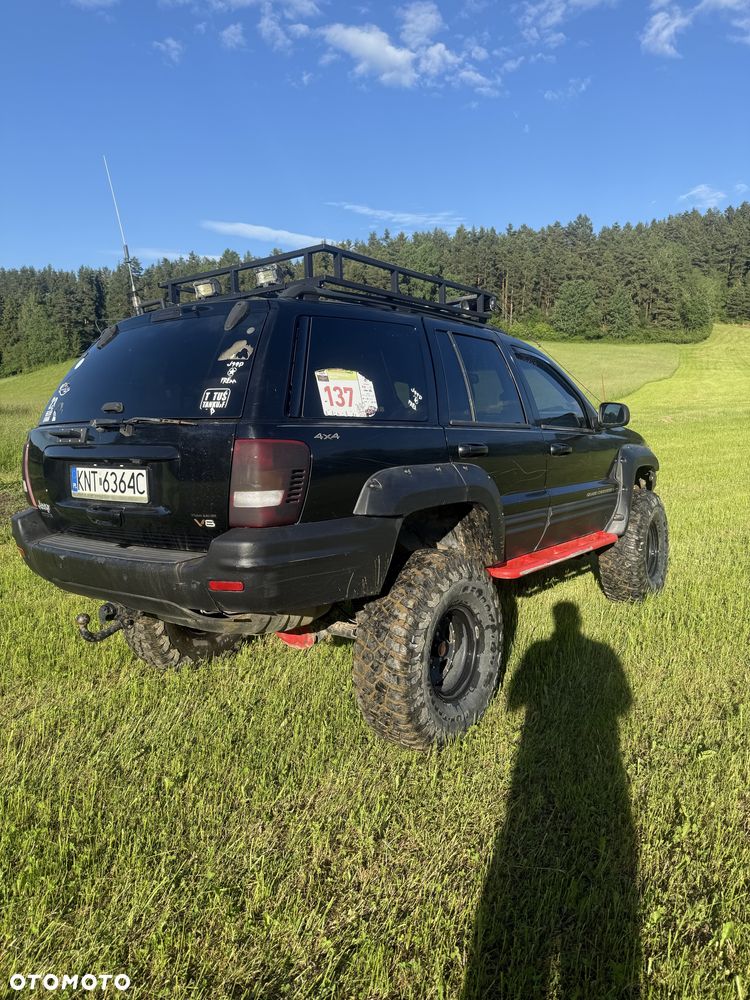Jeep Cherokee - 3