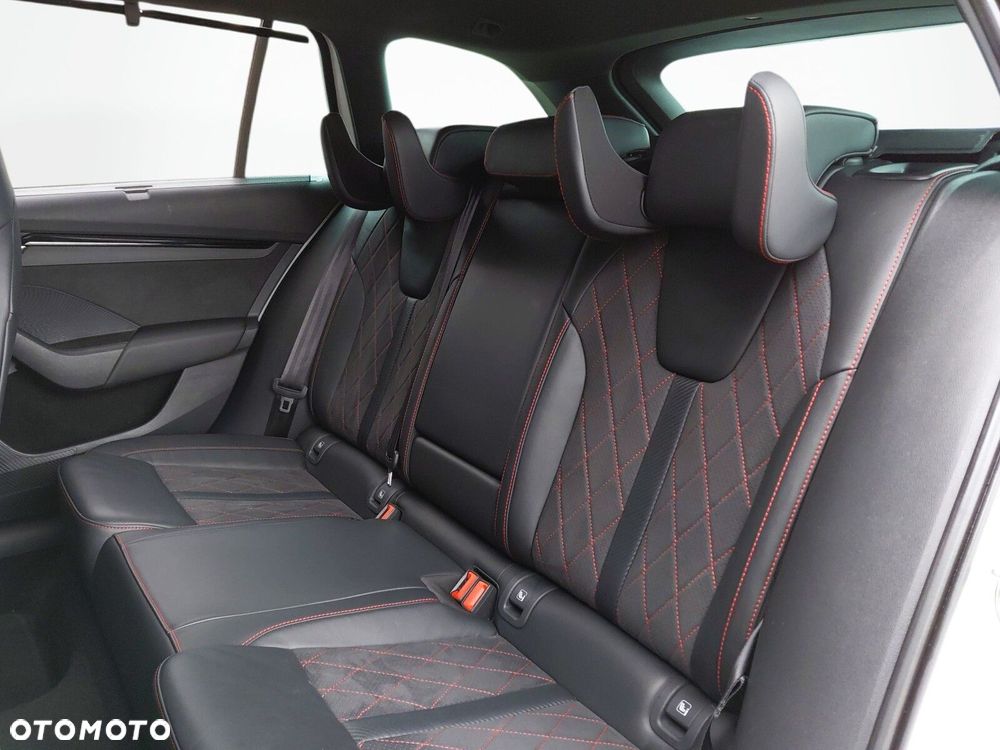 Skoda Octavia 2.0 TDI 4x4 RS DSG - 11