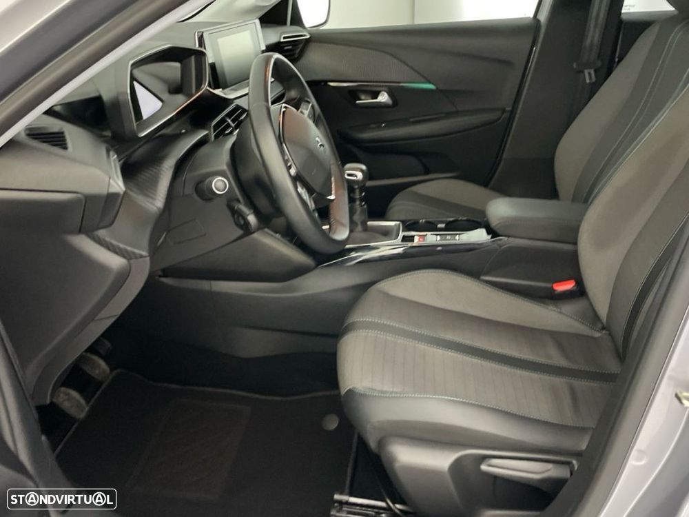 Peugeot 208 1.2 PureTech Active - 11