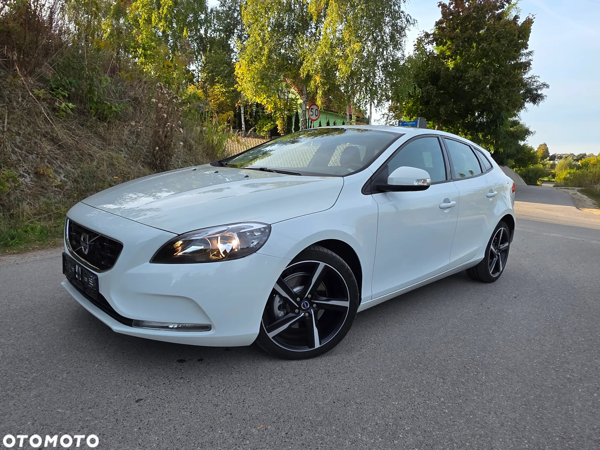 Volvo V40 D2 Summum - 26