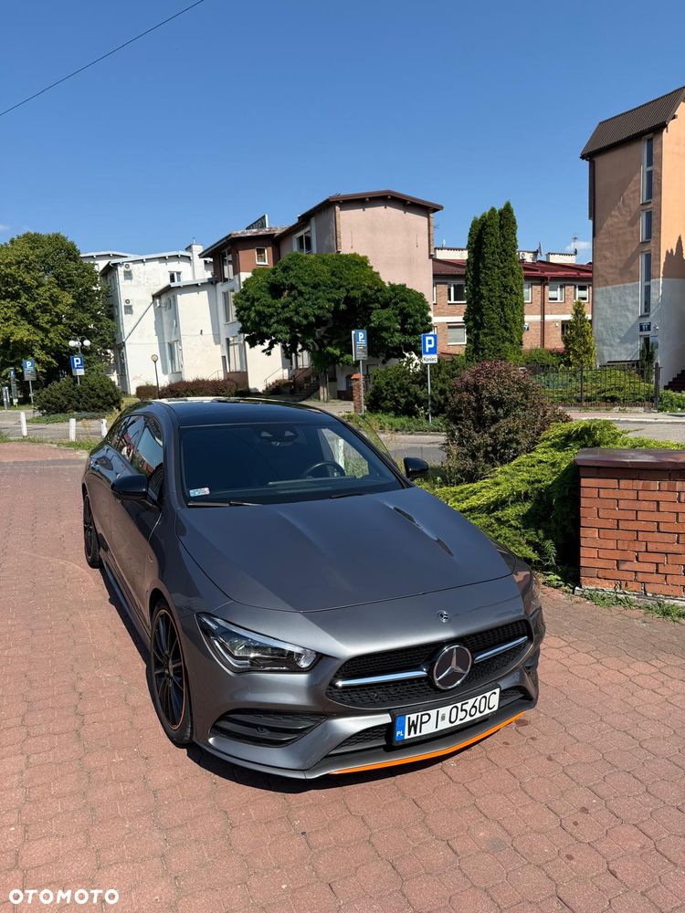 Mercedes-Benz CLA 200 7G-DCT - 3