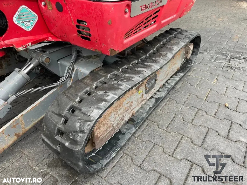 Takeuchi TB216 - 3