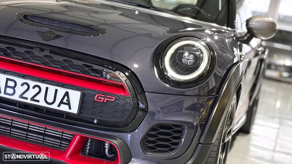 MINI 3 Portas John Cooper Works GP - 13