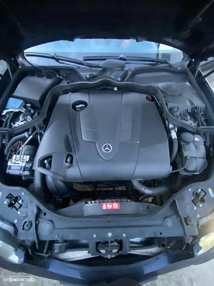 Mercedes-Benz E 200 CDi Avantgarde Aut. - 23
