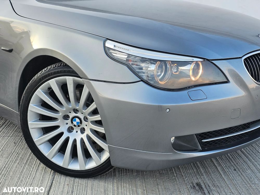 BMW Seria 5 525d Edition Exclusive - 10