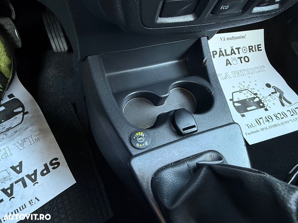 Dacia Dokker 1.6 102 CP Laureate - 16