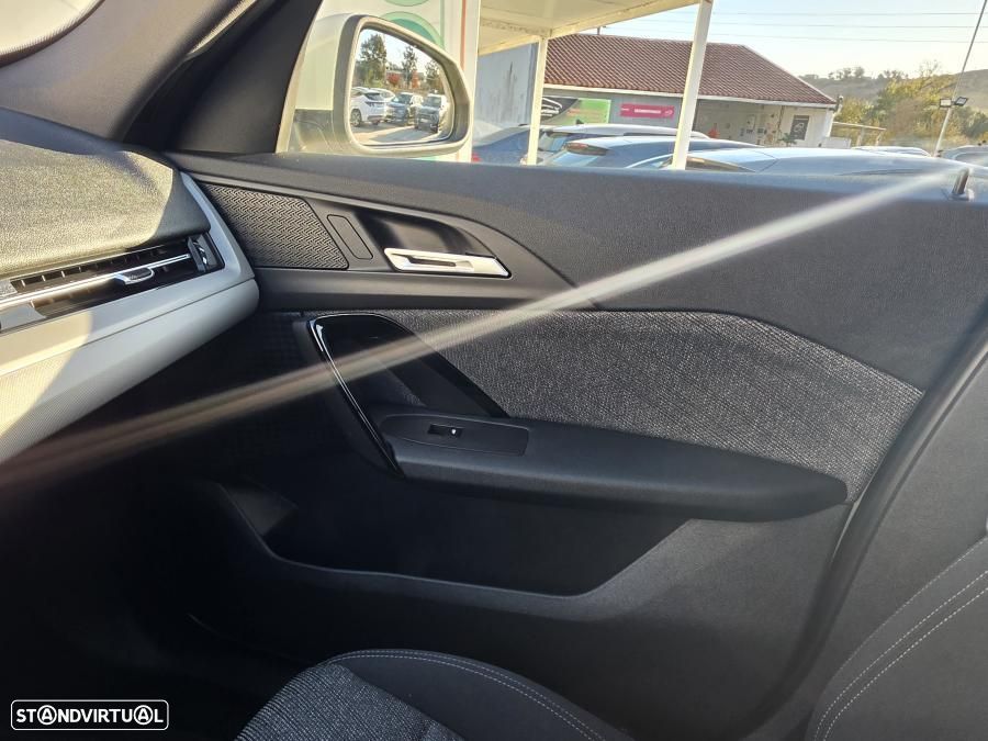 BMW iX1 xDrive30 - 38