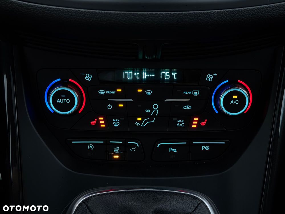 Ford Kuga 2.0 TDCi 4x4 ST-Line - 16