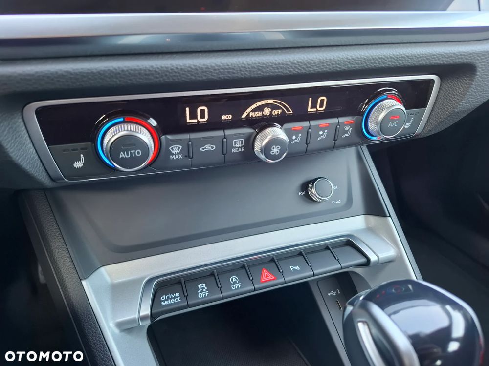 Audi Q3 35 TFSI S tronic - 15