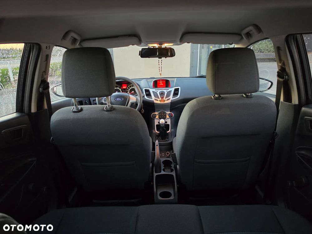 Ford Fiesta - 14