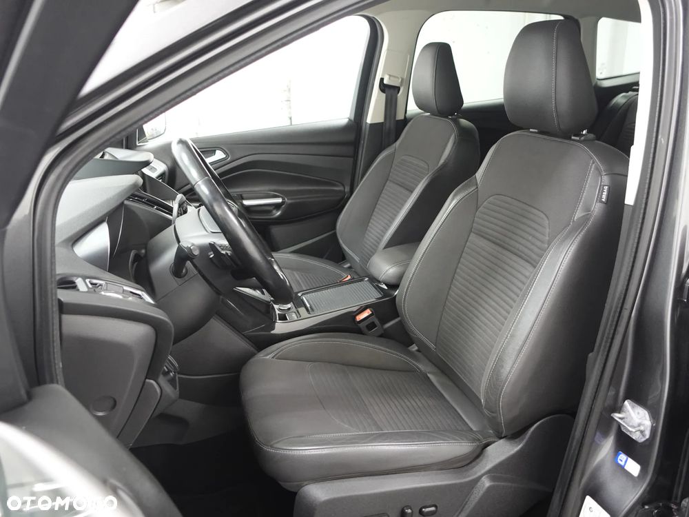 Ford Kuga 2.0 TDCi AWD Titanium - 20