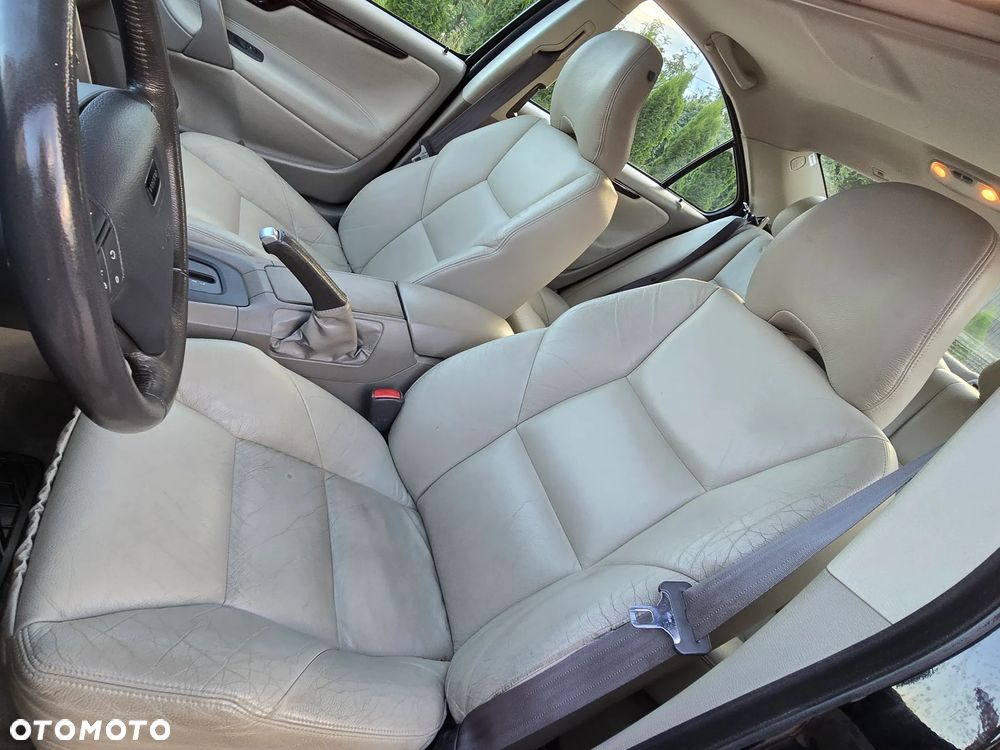 Volvo S60 2.4 Momentum - 20