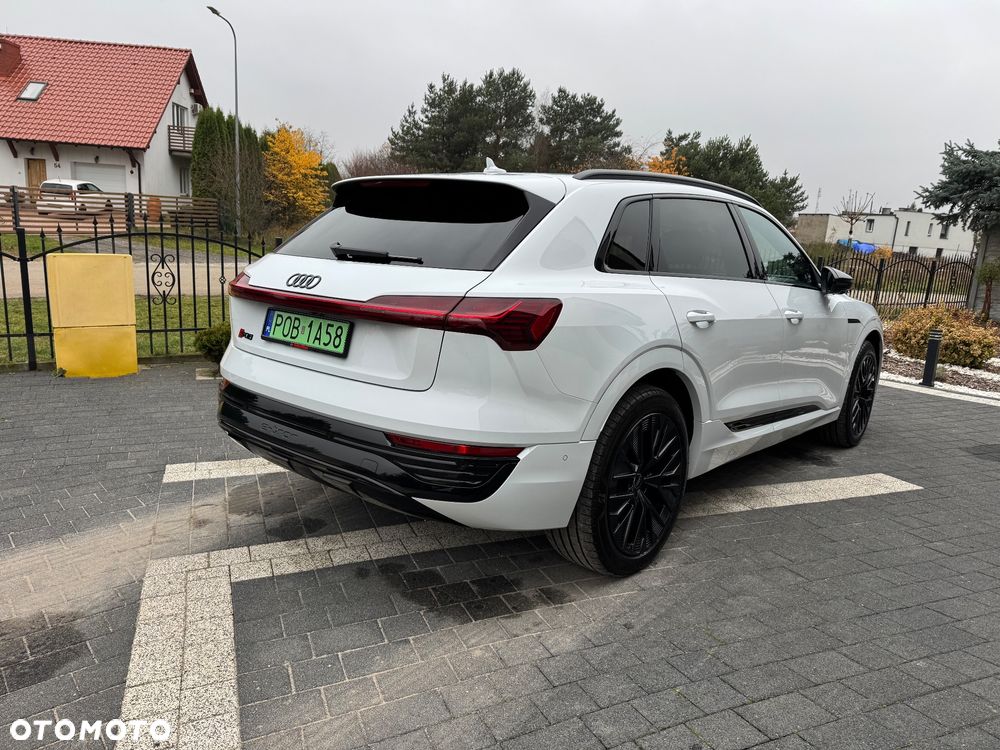 Audi Q8 e-tron 50 95kWh Quattro S Line - 11
