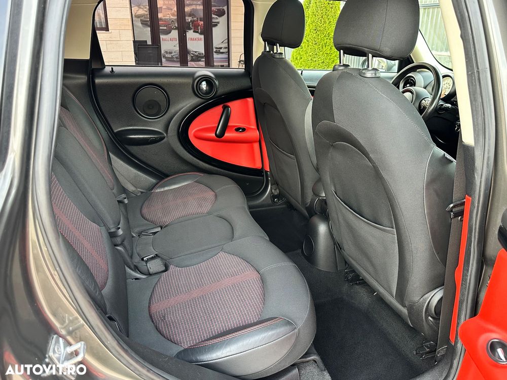 Mini Countryman Cooper D - 28