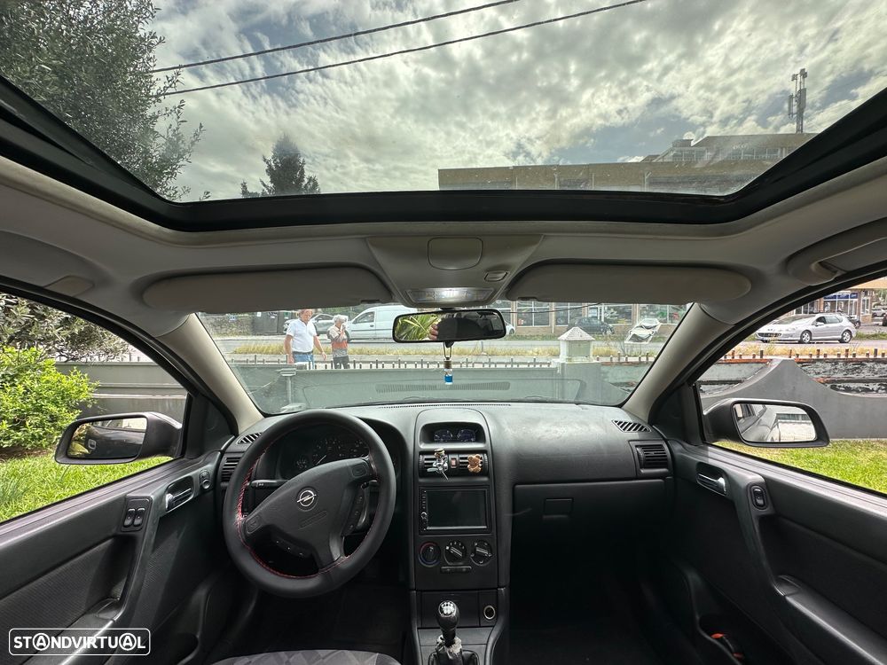 Opel Astra 1.4 Club - 10