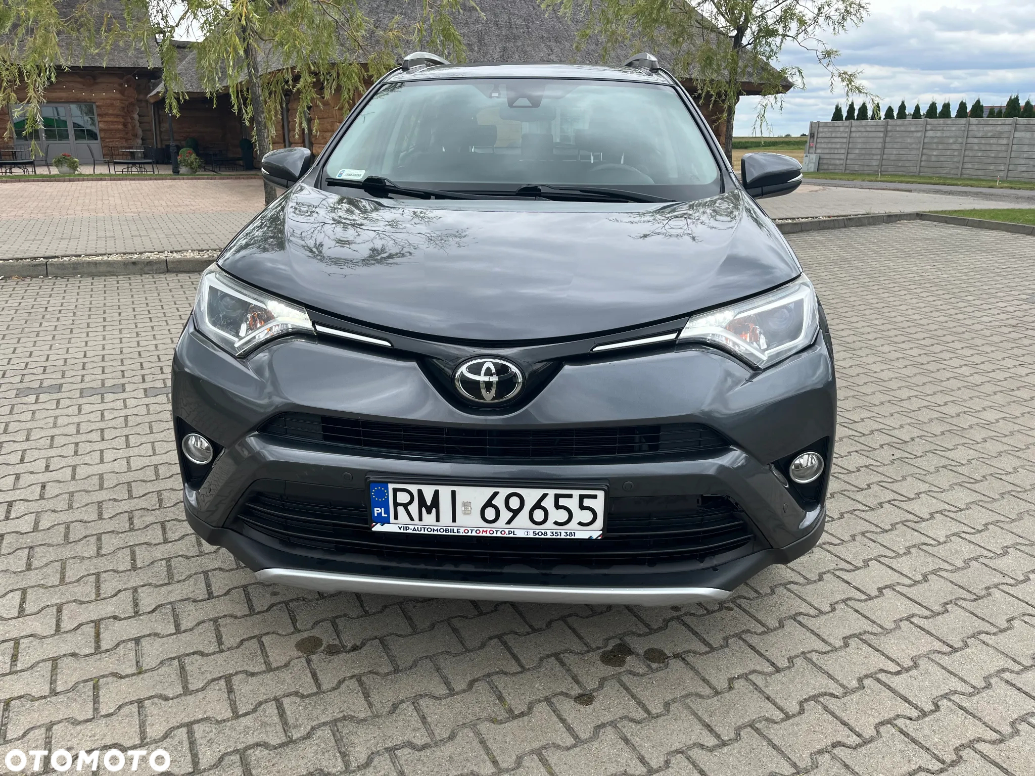 Toyota RAV4 - 2