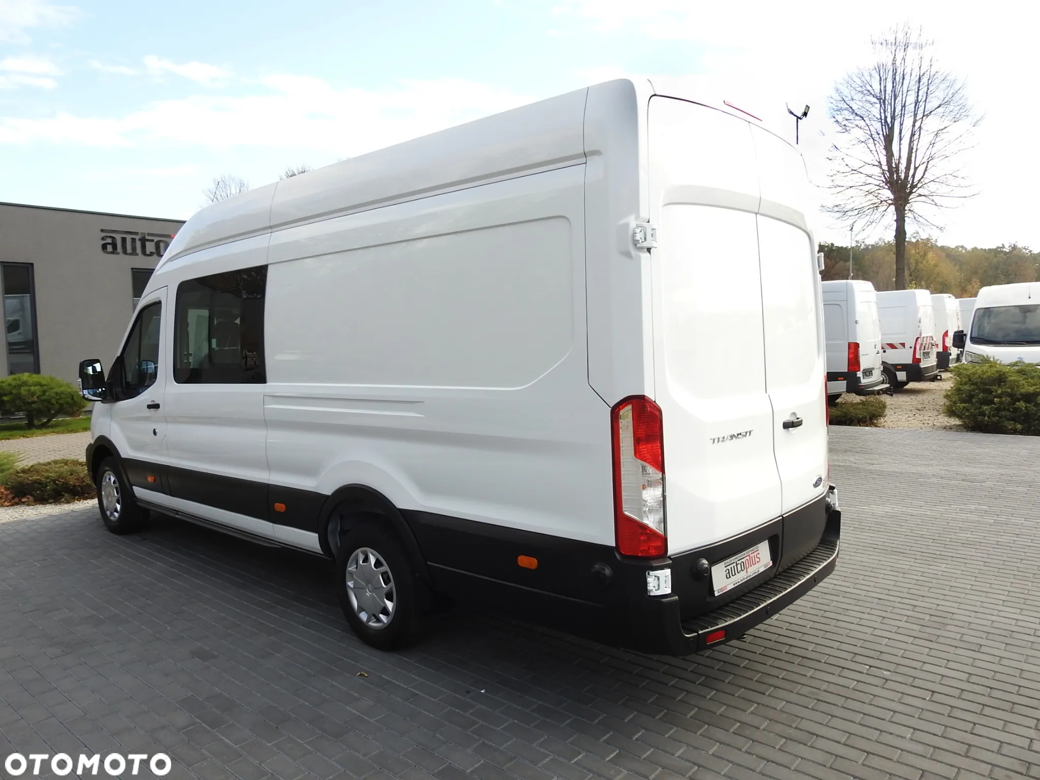 Ford TRANSIT FURGON BRYGADÓWKA 6 MIEJSCA TEMPOMAT KLIMATYZACJA LEDY 130KM [ J78198 ] - 11