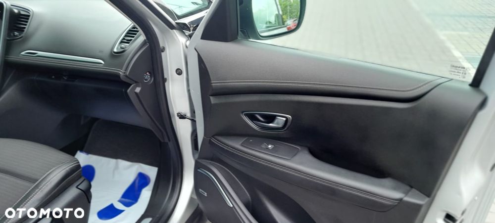 Renault Captur 1.0 TCe Intens - 28