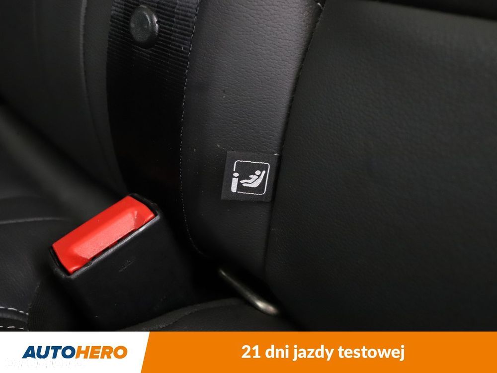 Ford Kuga 2.0 TDCi FWD ST-Line - 32