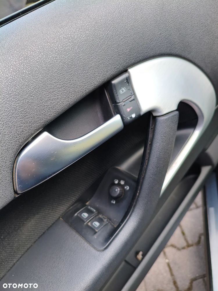 Audi A3 3-drzwiowe 1.9 TDI Ambiente - 18