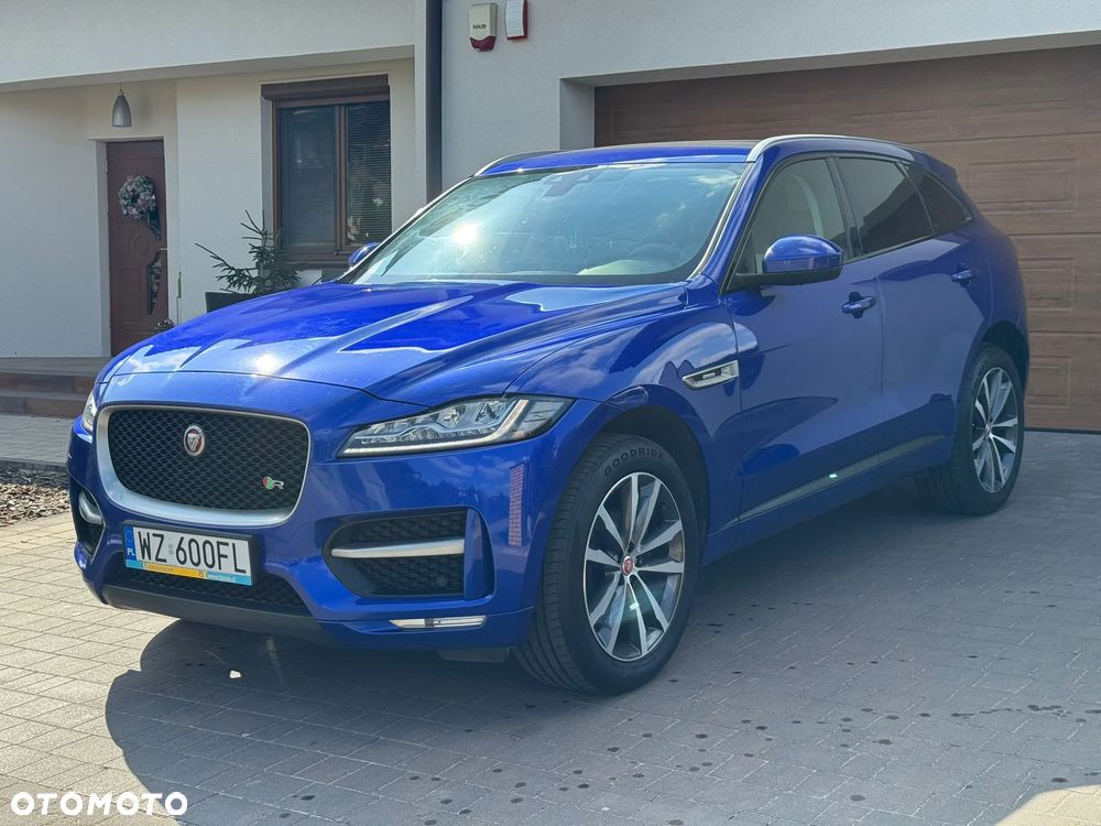 Jaguar F-Pace 2.0 i4P AWD R-Sport - 2