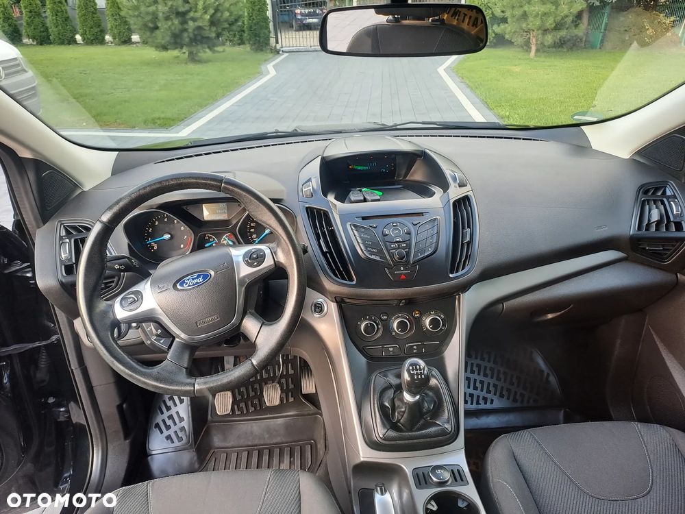 Ford Kuga 1.6 EcoBoost 2x4 Trend - 9