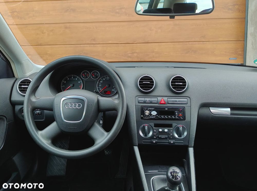 Audi A3 Sportback - 7