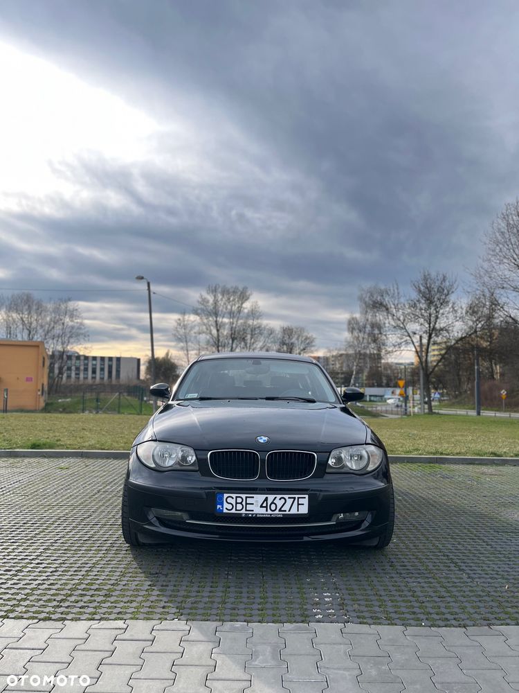 BMW Seria 1 - 2