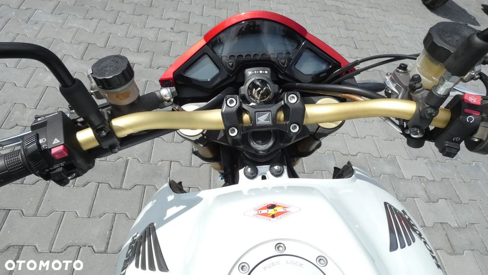 Honda CB - 15
