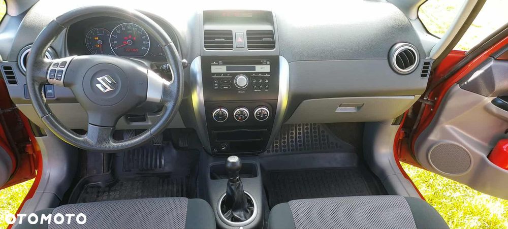 Suzuki SX4 1.6 GS / Premium 4WD - 21