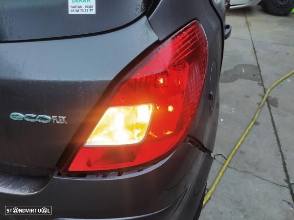 Farolim Tras Direito Painel Stop Opel Corsa D (S07) - 5
