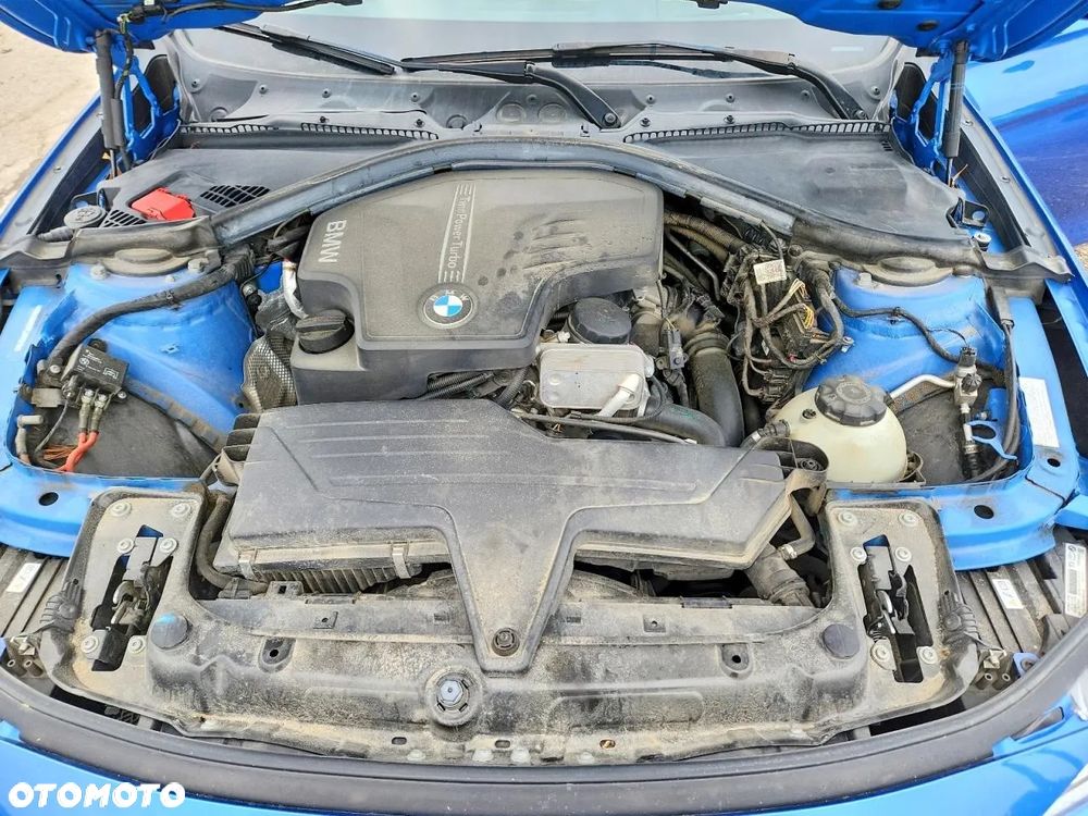 BMW Seria 3 328i xDrive Sport-Aut Sport Line - 11